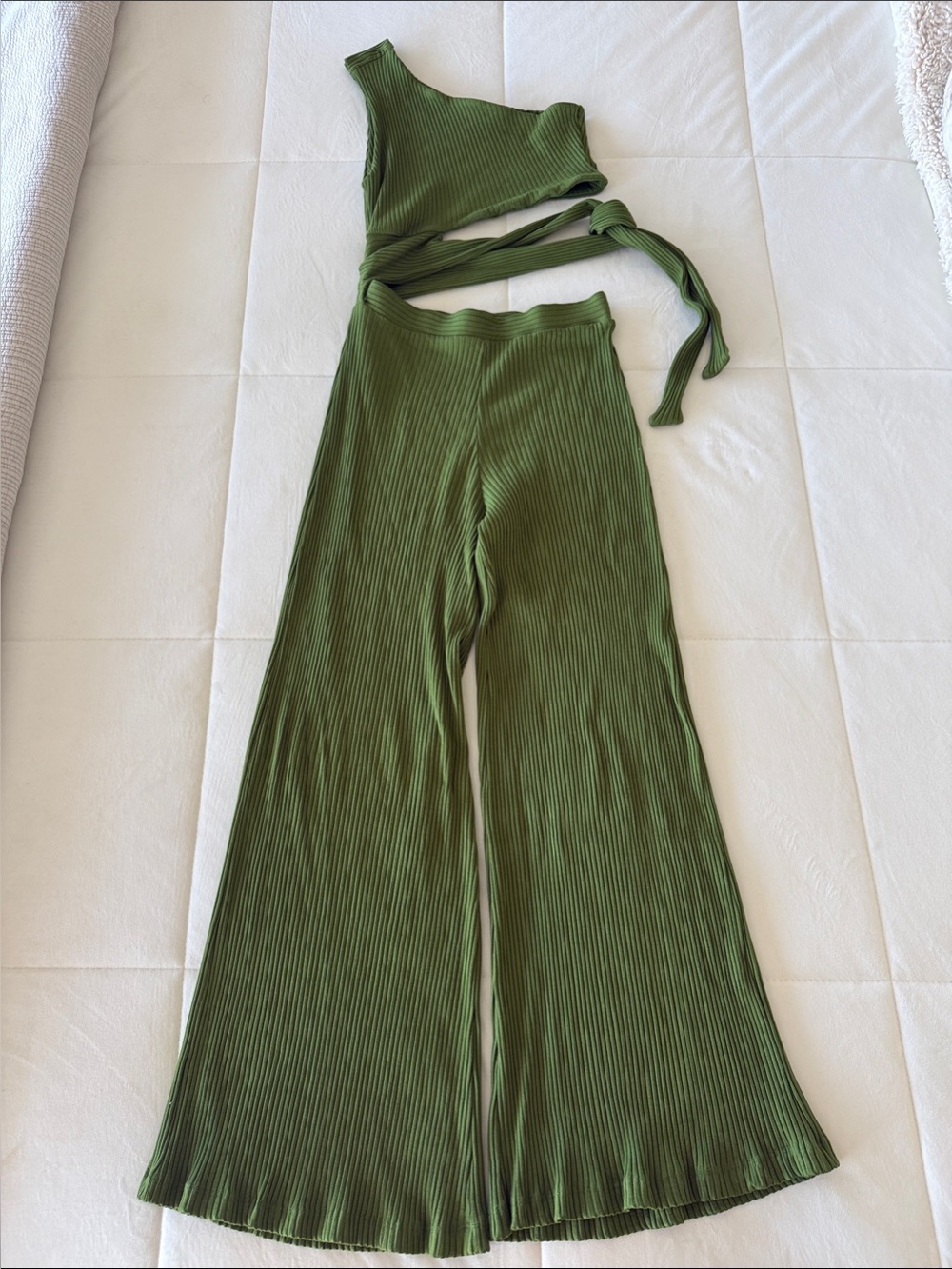 FARM Rio Olive Green Ribbed Pleated Wide-Leg Pants